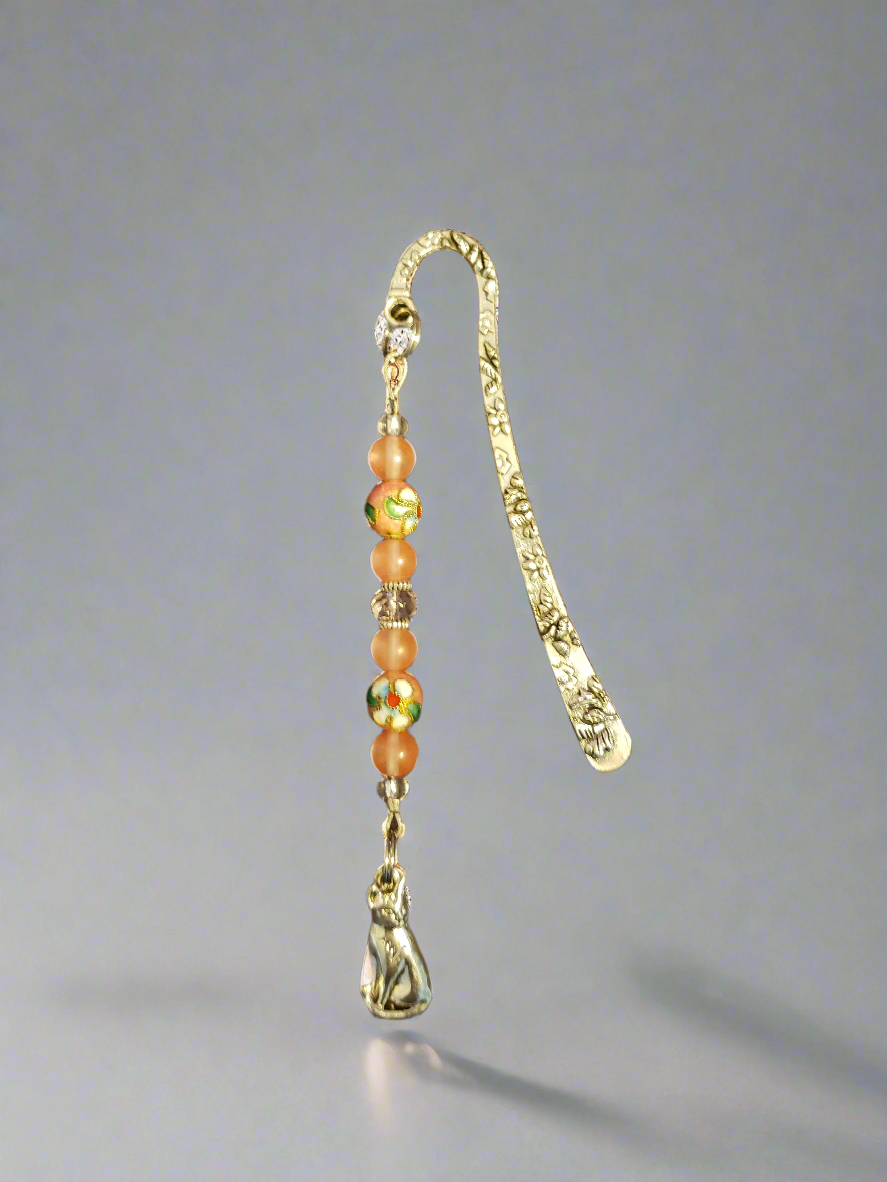 Handmade Pink Bookmark with Sitting Cat.