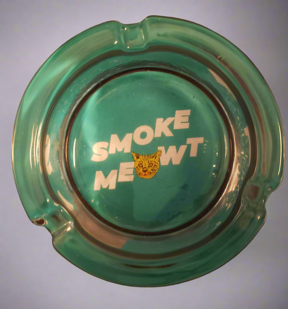Glass Novelty Ashtray Aqua Kitty Face