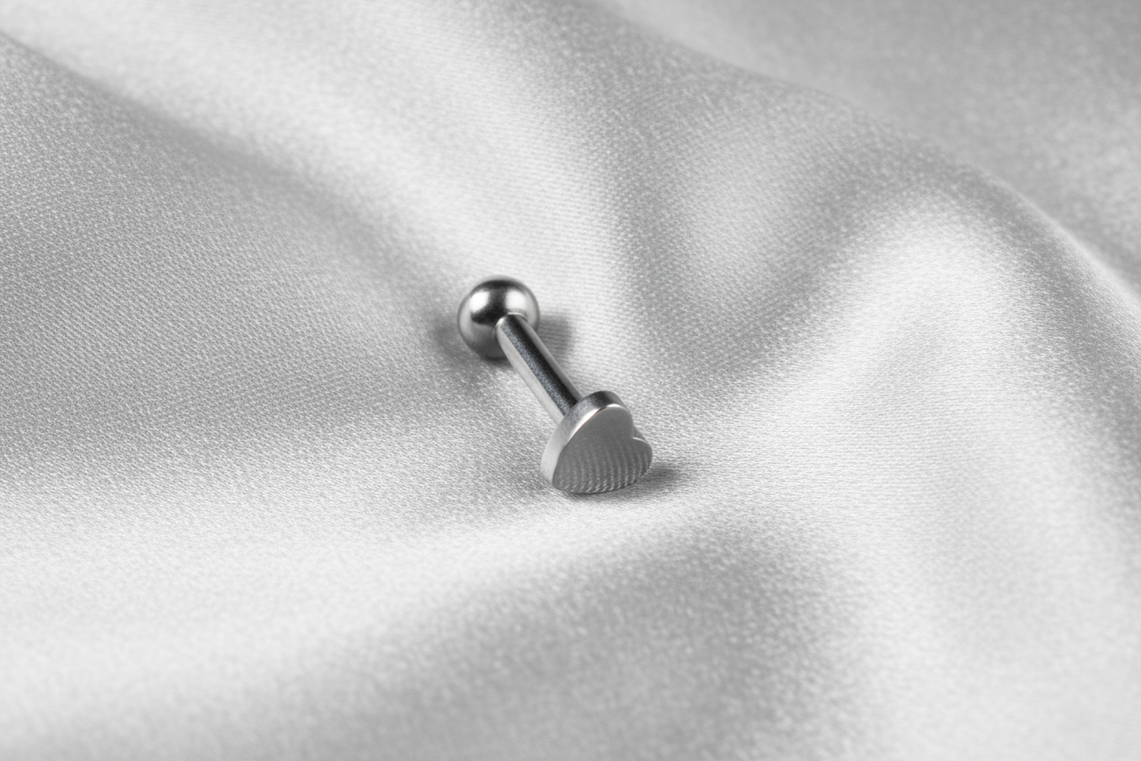 Internally Threaded Love Heart Labret Lip Ring in 316l stainless steel.